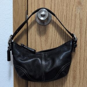 Coach Black Leather Shoulder Bag Like New